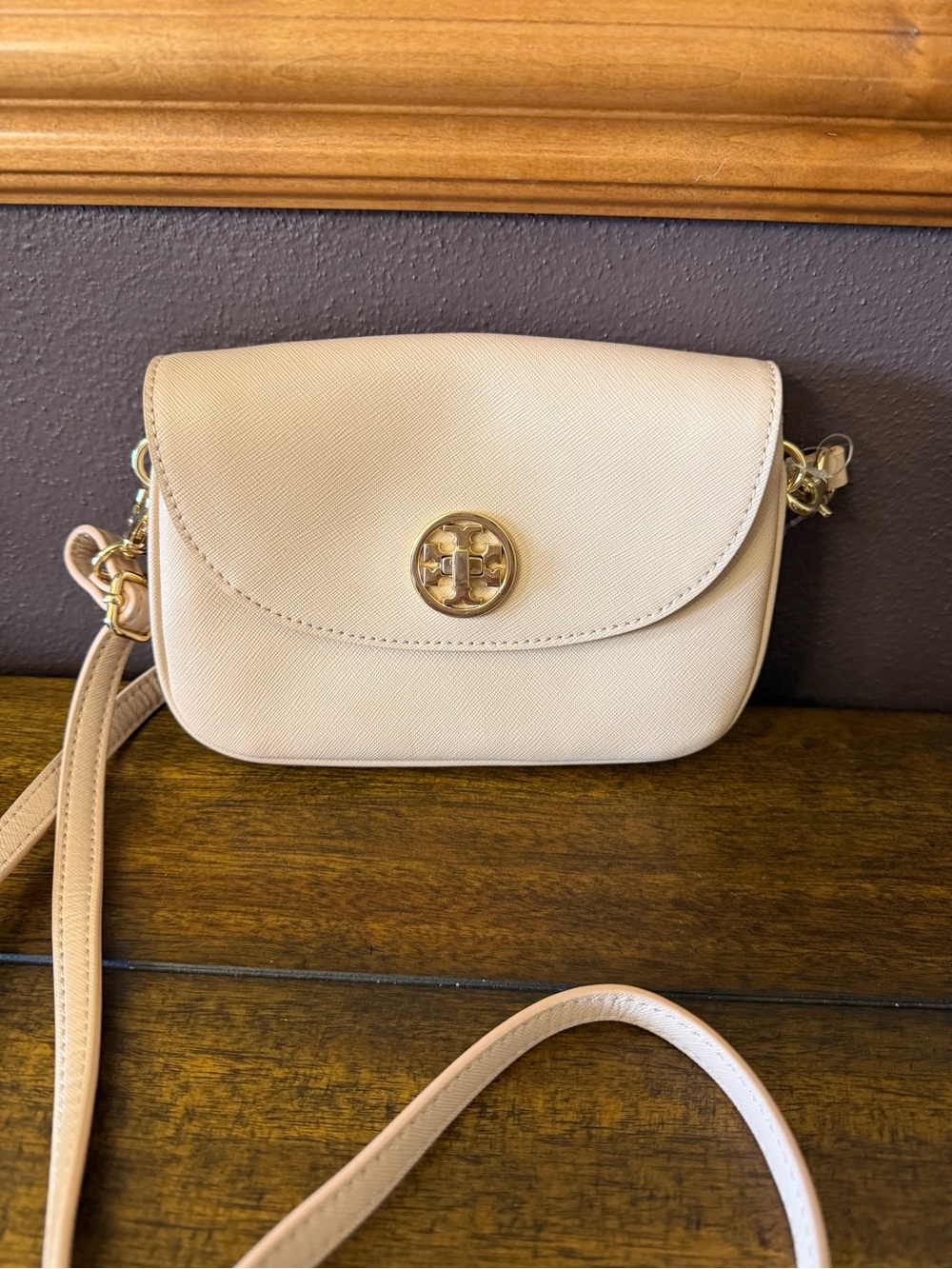 Tory Burch Small Robinson Crossbody - Picture 3 of 8